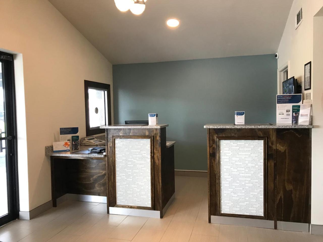 Rodeway Inn South Calhoun Dış mekan fotoğraf